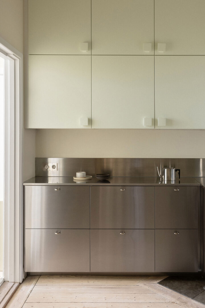 ASKA Architects // Fantastic Frank
